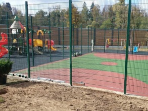 Забор на детскую площадку 50 метров фото в Снегирях
