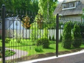 Кованые заборы на ленточном фундаменте 80 метров фото в Снегирях